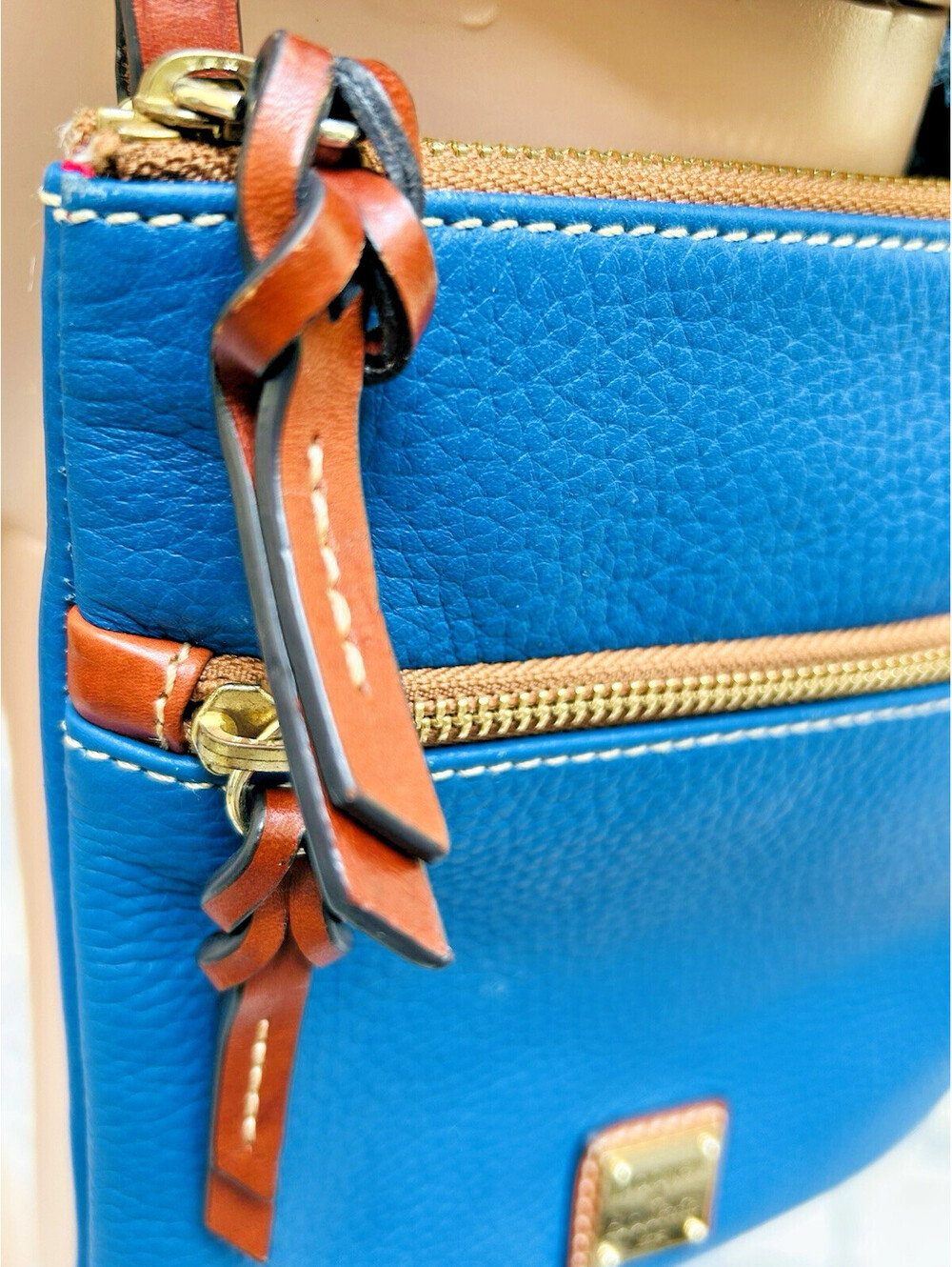 Dooney & Bourke Pebble Leather Royal Blue Crossbody Bag Purse Y2K Boho - Picture 6 of 15